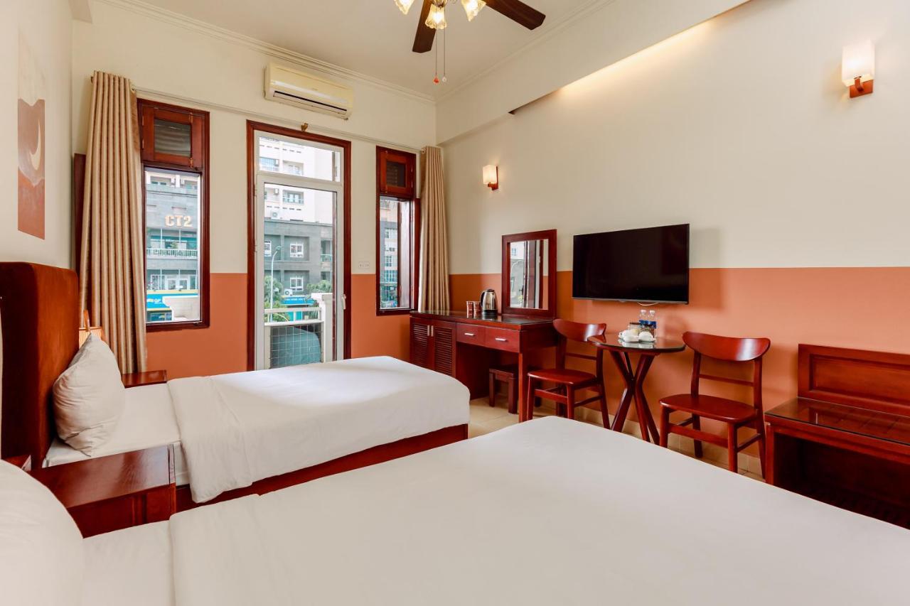 Super Oyo Capital O 1173 Le Grand Hanoi Hotel - The Ruby Buitenkant foto