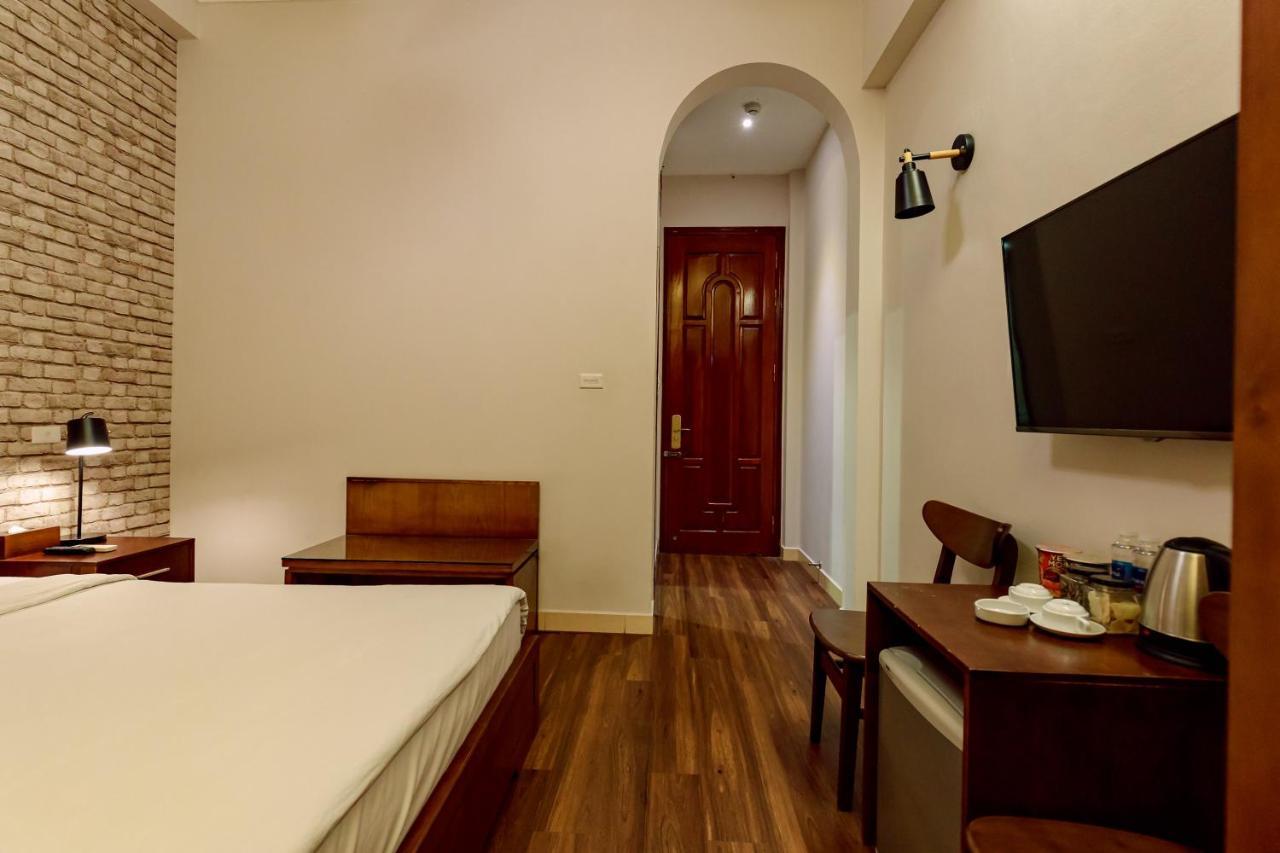 Super Oyo Capital O 1173 Le Grand Hanoi Hotel - The Ruby Buitenkant foto