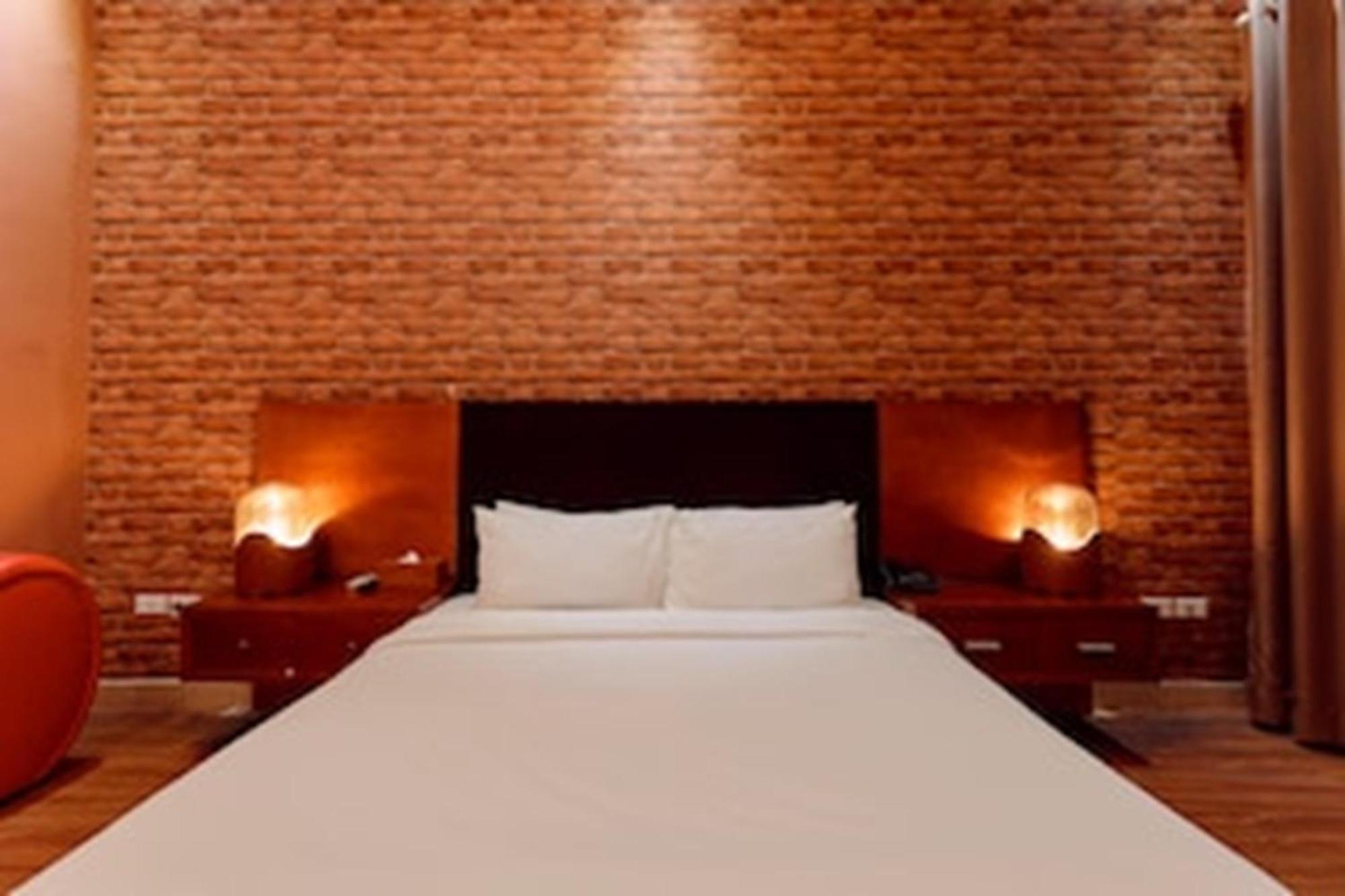 Super Oyo Capital O 1173 Le Grand Hanoi Hotel - The Ruby Buitenkant foto