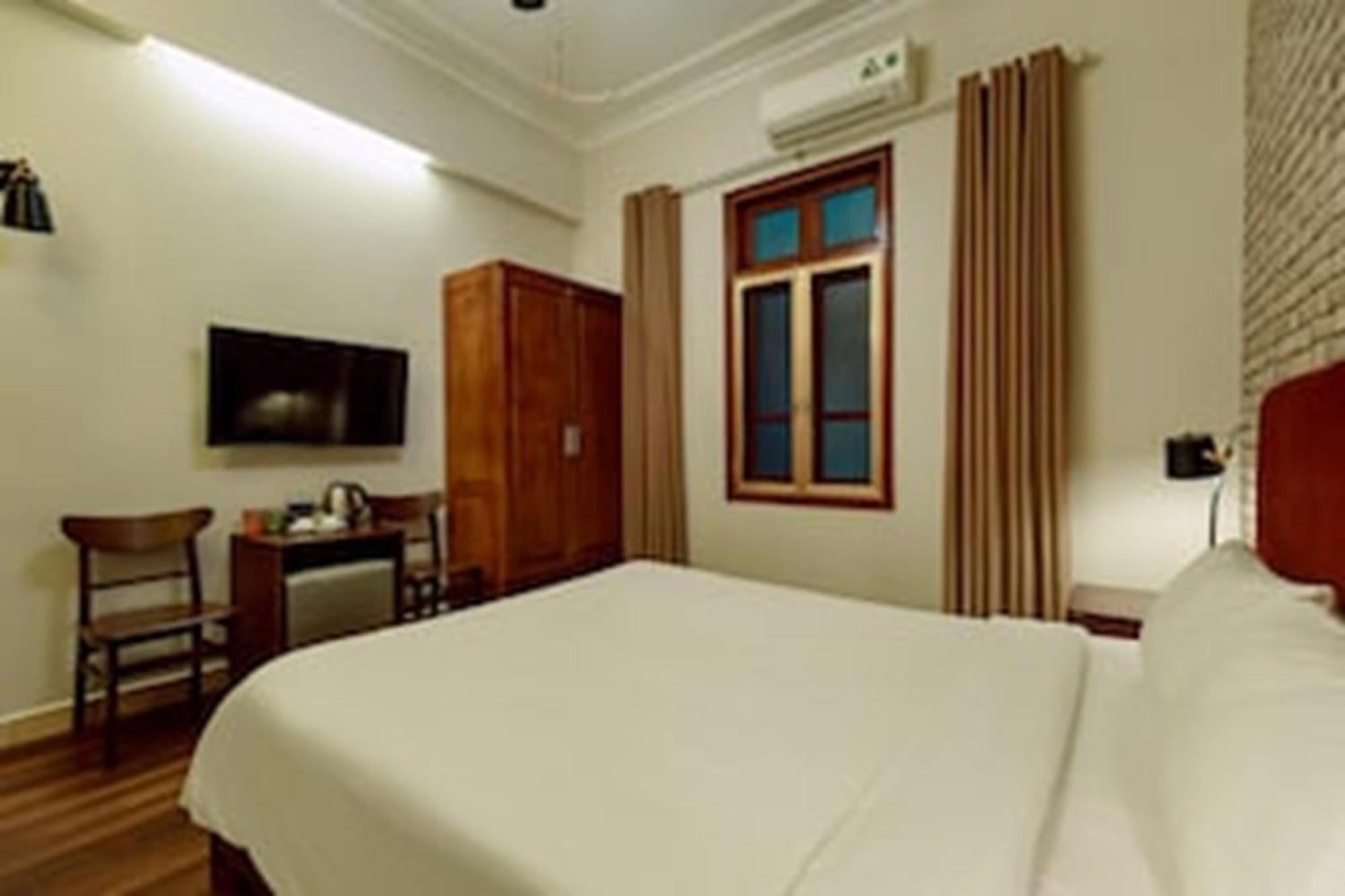 Super Oyo Capital O 1173 Le Grand Hanoi Hotel - The Ruby Buitenkant foto