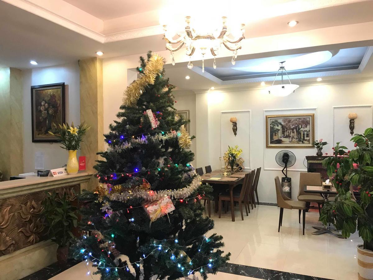 Super Oyo Capital O 1173 Le Grand Hanoi Hotel - The Ruby Buitenkant foto